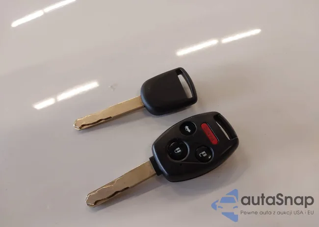 19XFB2F56CE090897: 43797583