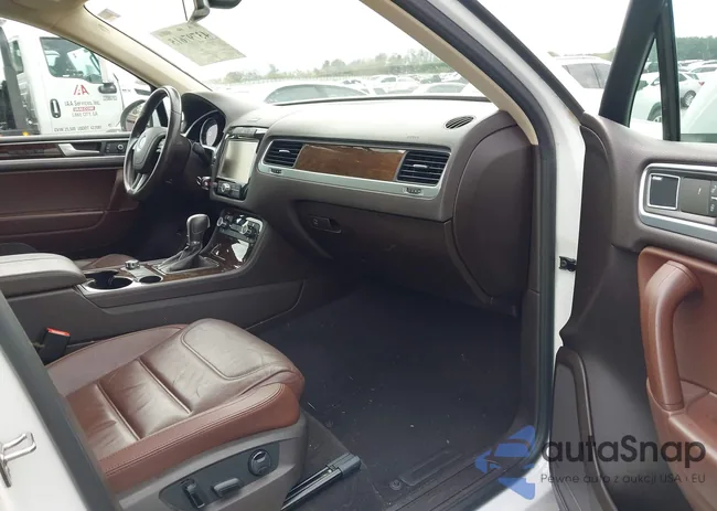 WVGEP9BP3ED009352: 43797615