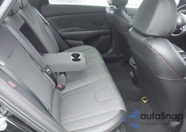 KMHLR4DF2RU744824: 43797667