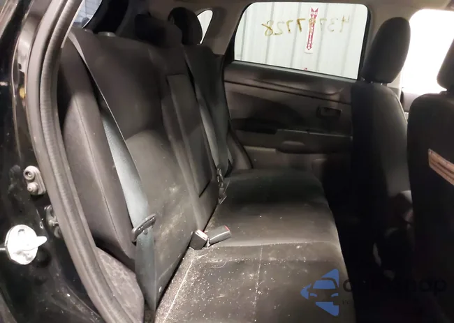 4A4AR3AW2FE057755: 43797728