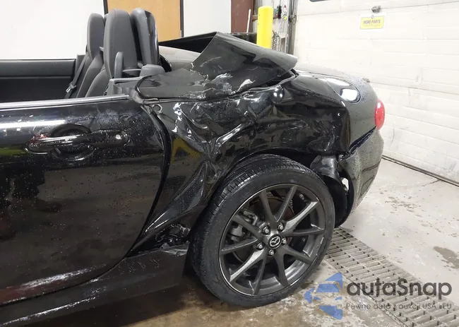 JM1NC2MF1E0237045: 43797798