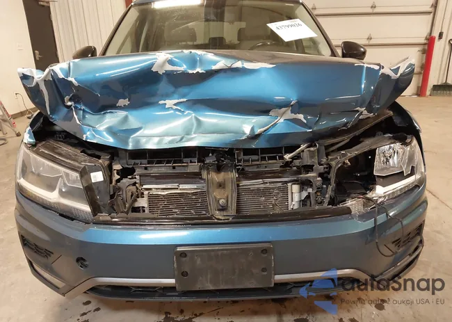 3VV2B7AX8JM021427: 43799026