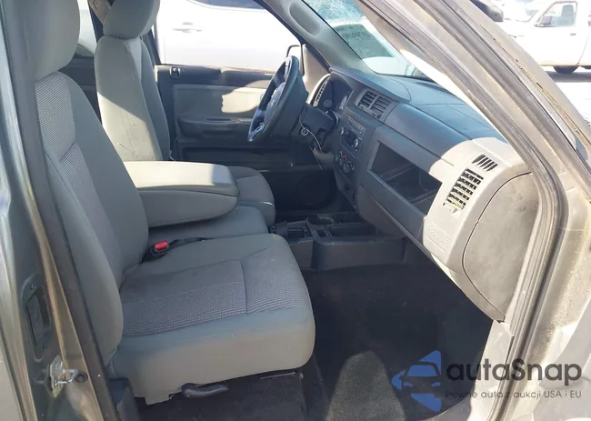 1D7RE3BK8BS504530: 43799090