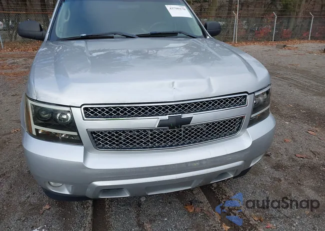 1GNLC2E00ER212593: 43799170