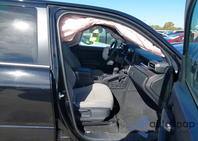 3TMLB5JN8RM057636: 43799231