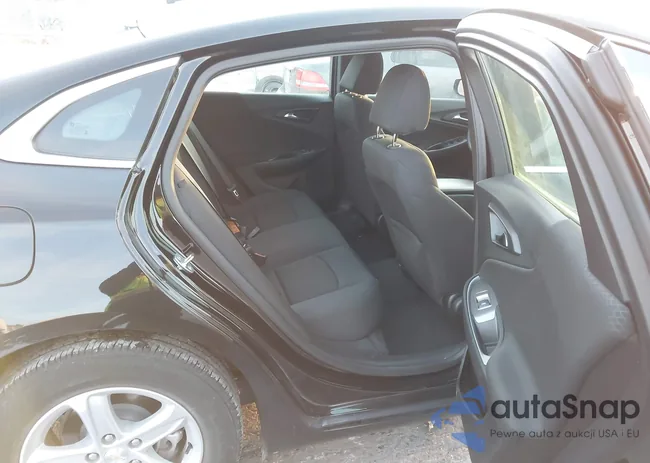 1G1ZB5ST2RF244502: 43799249