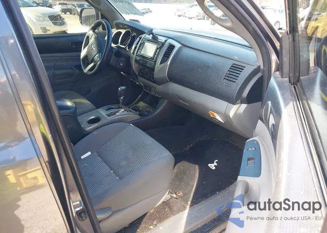 3TMJU4GN3FM188794: 43799302