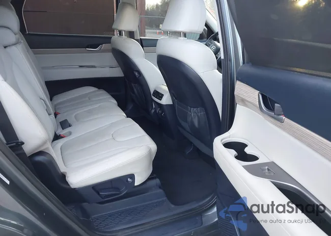 KM8R4DHE8NU443706: 43799369