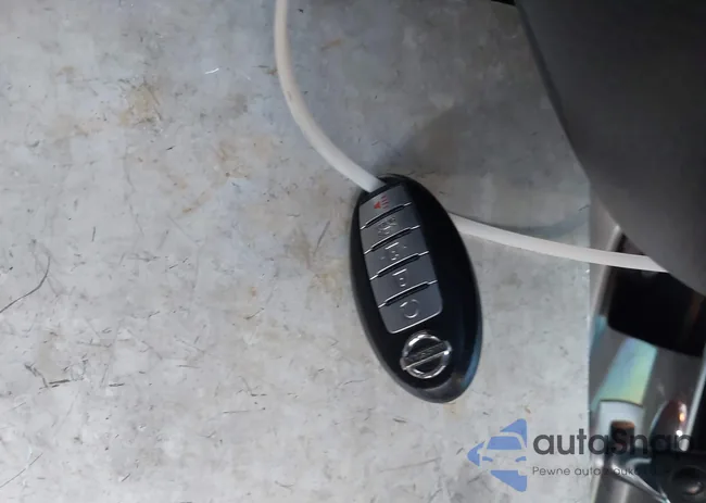 1N4AL3AP5DN569014: 43799524