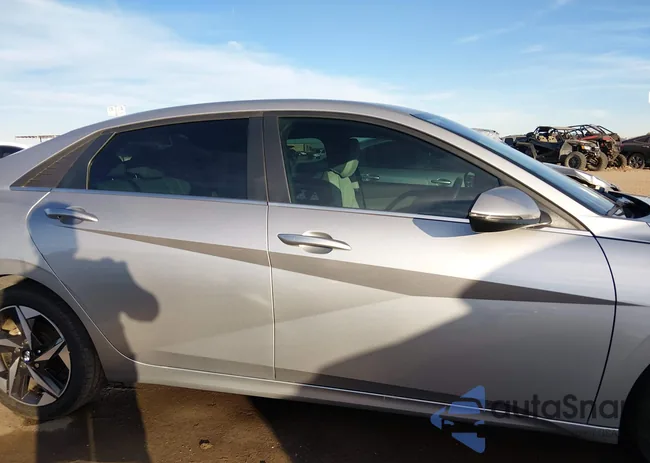 5NPLP4AG5NH057977: 43798757