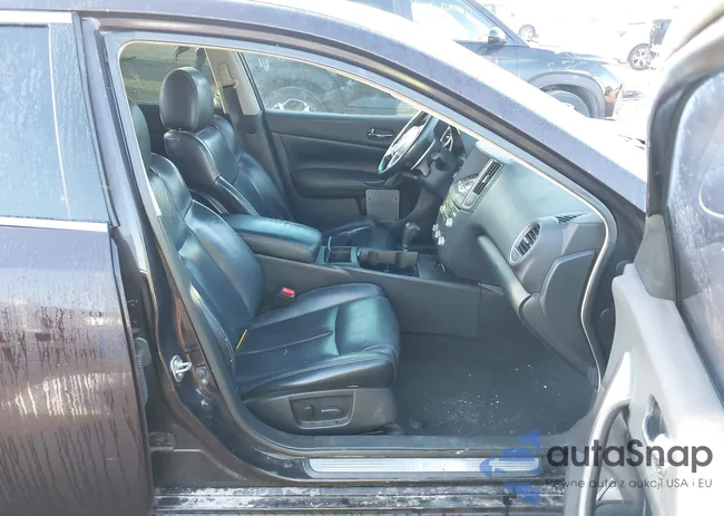 1N4AA5AP6EC915067: 43798779