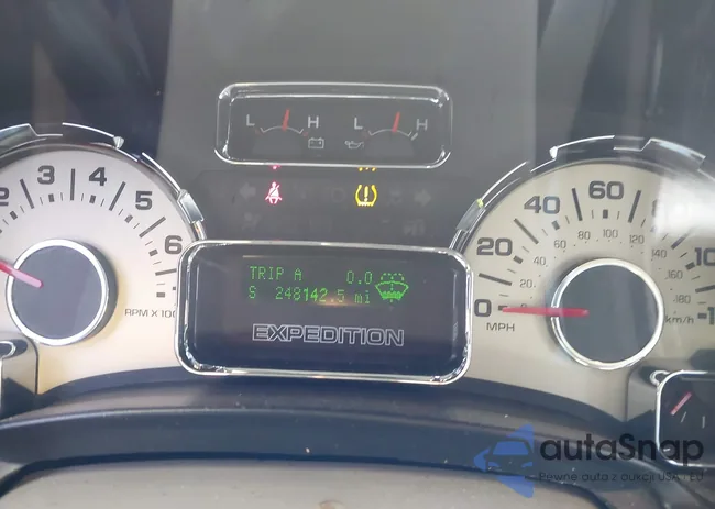 1FMJK2A5XDEF12034: 43798819