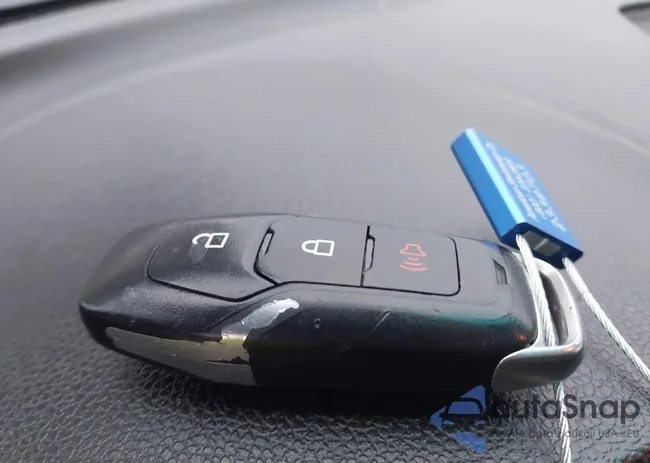 1FM5K7D85HGA80578: 43798843