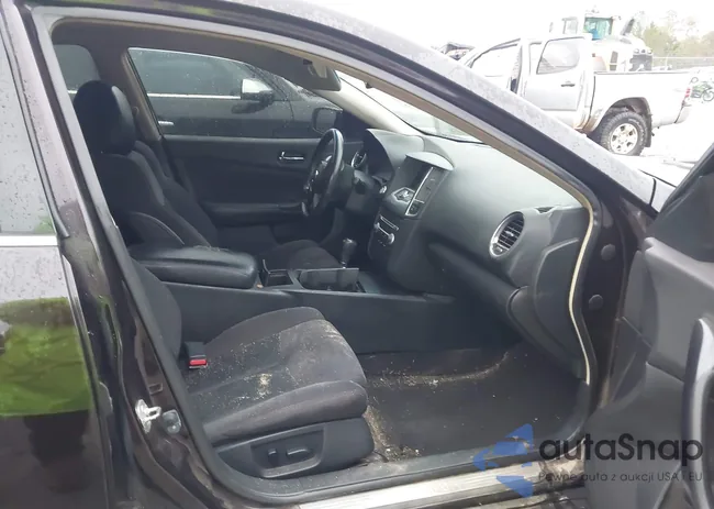 1N4AA5AP0DC834063: 43798864