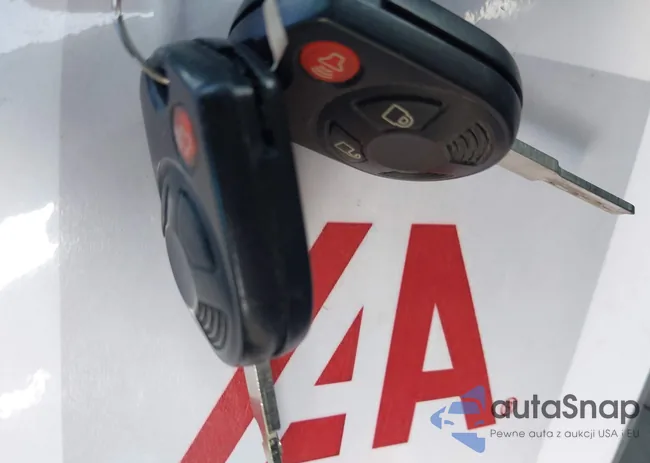 1FMCU0G93EUE24368: 43800078