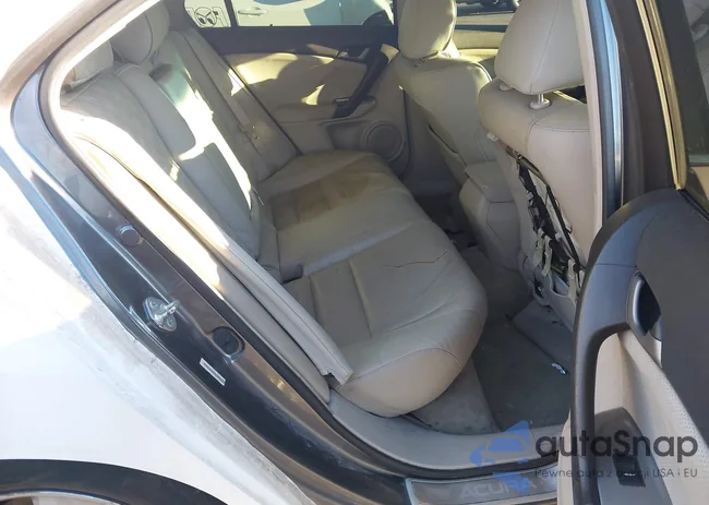 JH4CU2F66AC027064: 43800111