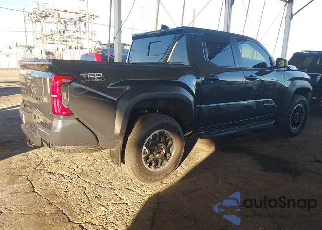 3TYLC5LN5RT011325: 43800149