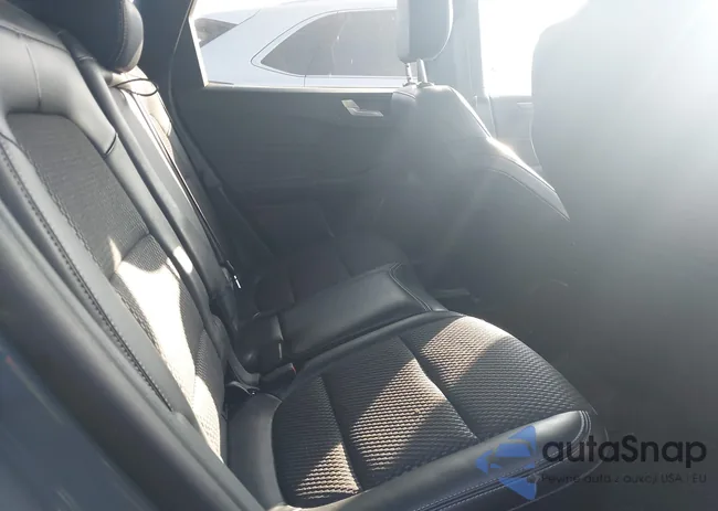 1FMCU0E12PUA30506: 43800156