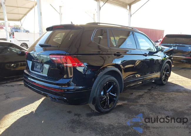 3VVCB7AX9PM098885: 43800261