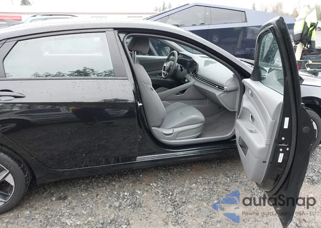 KMHLS4AG6PU621011: 43800364