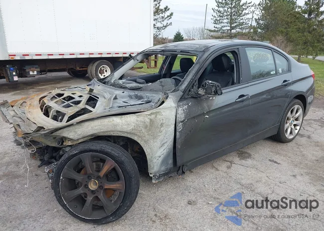 WBA3B3C52FJ984929: 43800541