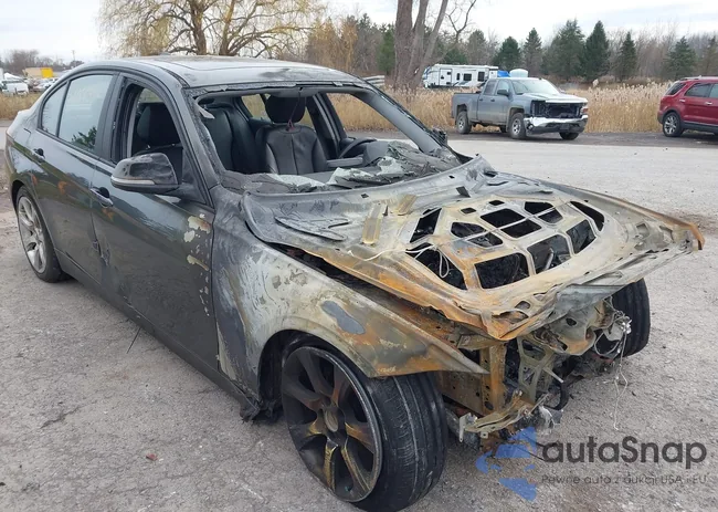 WBA3B3C52FJ984929: 43800541