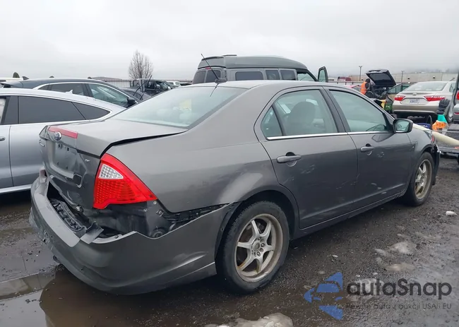 3FAHP0HA7AR208945: 43799633