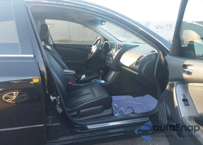 1N4AL2APXBN506143: 43799705