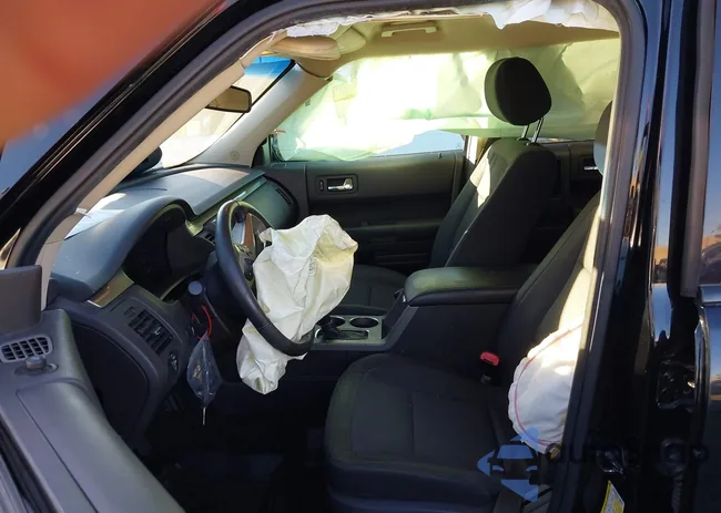 2FMGK5B83JBA19744: 43799811