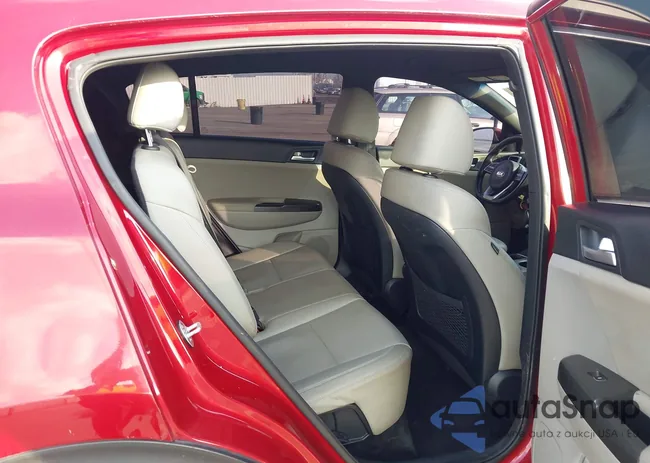 KNDP63AC1L7704114: 43799850