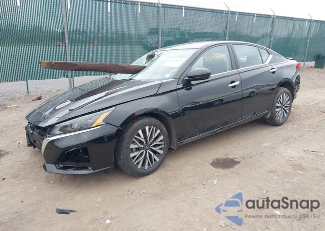 1N4BL4DV0SN390011: 43799875