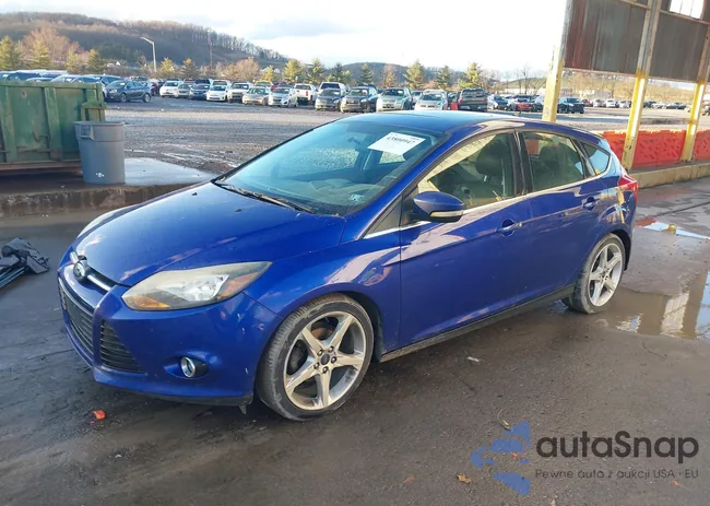 1FADP3N2XDL330585: 43800947