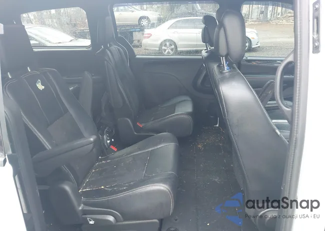 2C4RDGCG9KR723299: 43801045