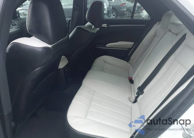 2C3CCAGG1HH548565: 43801157