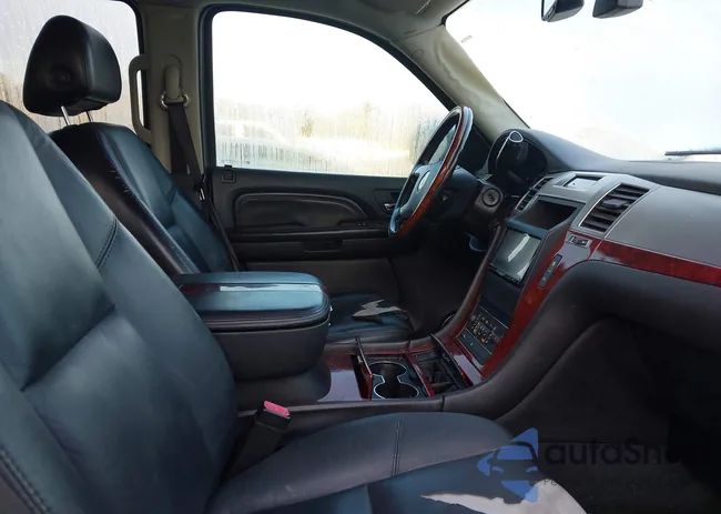 1GYEC63877R312625: 43801292