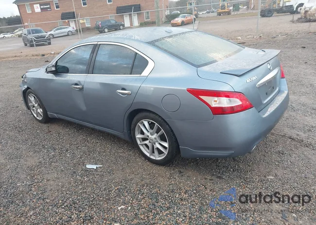 1N4AA5AP5BC865581: 43801329