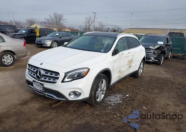 WDCTG4GB2LU024346: 43801494