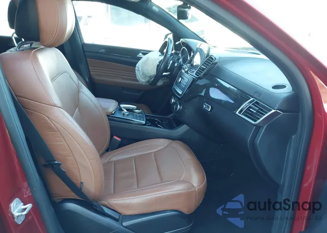 4JGED6EB7GA035948: 43800564