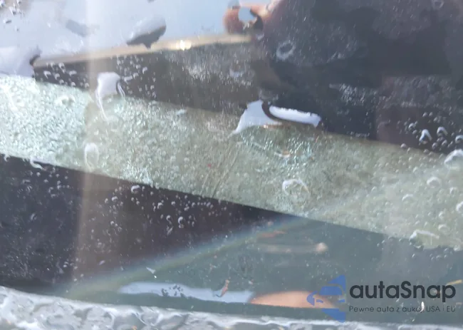 2G4WD532X51199560: 43800572