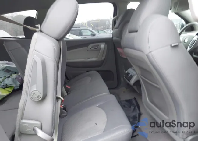 1GNKVGED1BJ323671: 43800629