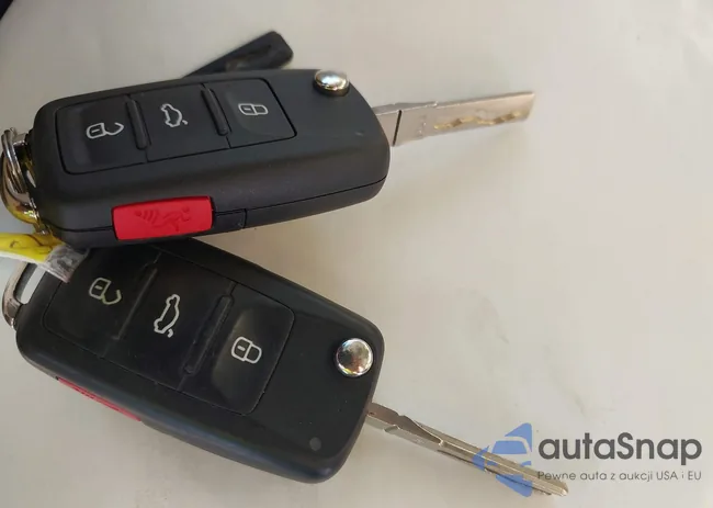 1VWBN7A30EC096095: 43800669