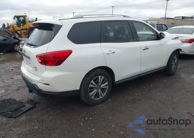 5N1DR2MM3KC615946: 43800739