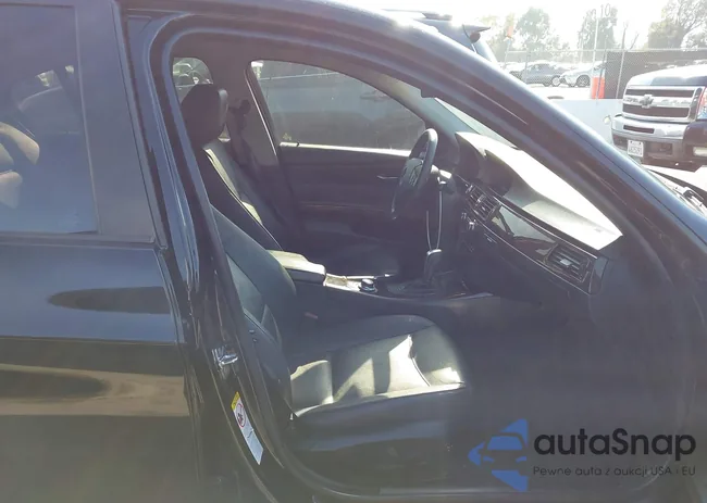 WBAVC53518FZ89501: 43800821