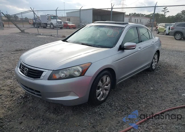 JHMCP26718C060242: 43800823