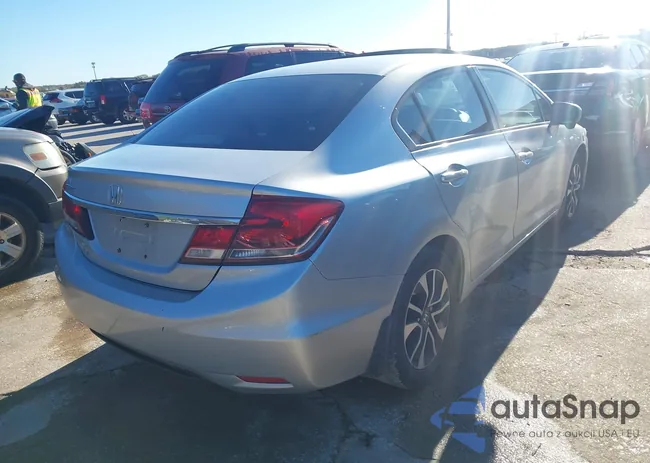 19XFB2F86FE002302: 43800831