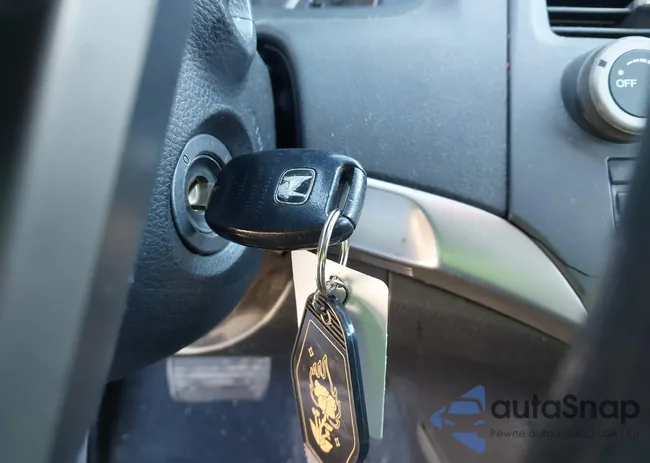 JHMCP26708C035669: 43800883