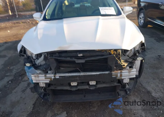 3FA6P0LU8ER373952: 43800903