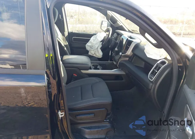 1C6SRFFT6PN691719: 43800928