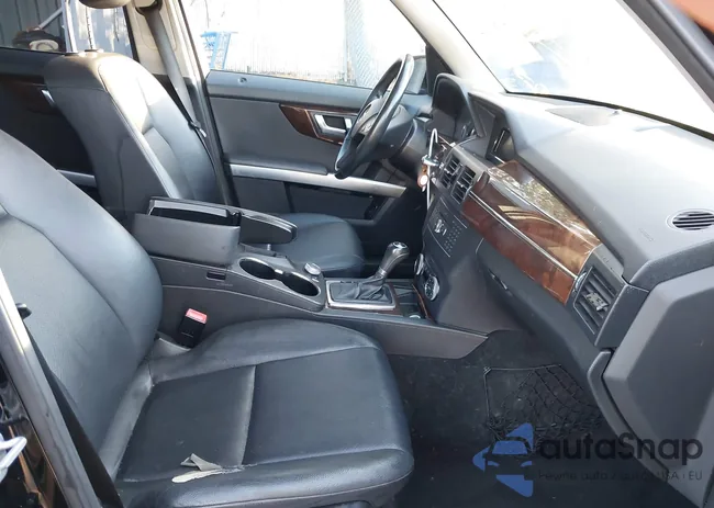 WDCGG8HB6CF832999: 43801949