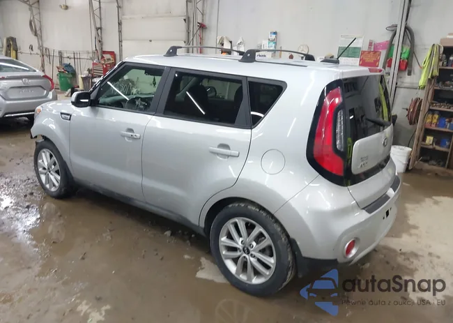 KNDJP3A56H7465185: 43801992